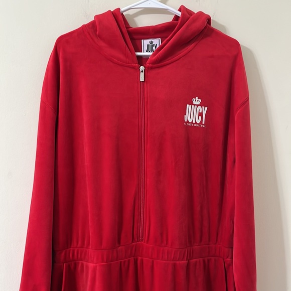 Juicy By Juicy Couture Red Velour Long Sleeve Jumpsuit Size XXL - Picture 3 of 12